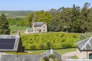 Photo 19- click for photo gallery